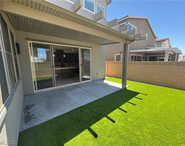 3262 Fountaintree Avenue - Photo Thumbnail 23
