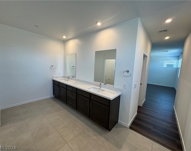 3262 Fountaintree Avenue - Photo Thumbnail 41
