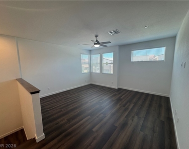3262 Fountaintree Avenue - Photo Thumbnail 24