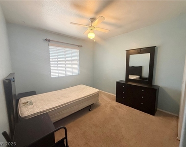 1778 Blue Ribbon Drive - Photo Thumbnail 9