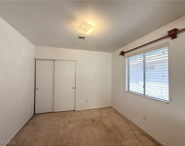 1778 Blue Ribbon Drive - Photo Thumbnail 23