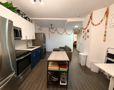 412 Rogers Avenue - Photo Thumbnail 3