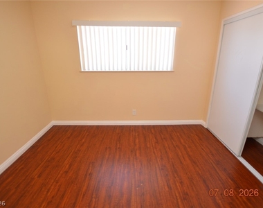 6845 Zamora Drive - Photo Thumbnail 9