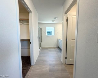 5934 Night Hawk Hill Street - Photo Thumbnail 12