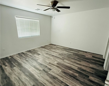 1101 Indio Court - Photo Thumbnail 6
