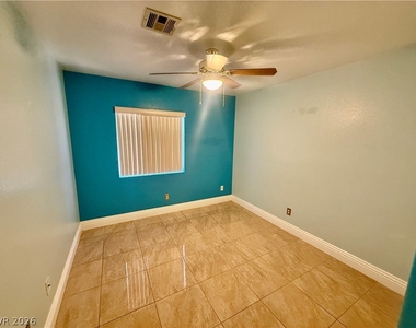 4851 Stormy Ridge Street - Photo Thumbnail 11