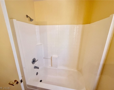 4851 Stormy Ridge Street - Photo Thumbnail 14