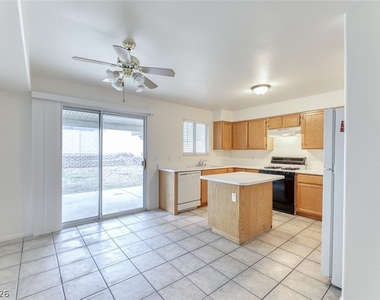 7537 Maiden Run Avenue - Photo Thumbnail 15