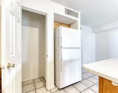 7537 Maiden Run Avenue - Photo Thumbnail 12