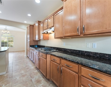 224 Uccello Drive - Photo Thumbnail 11