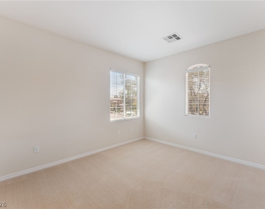 224 Uccello Drive - Photo Thumbnail 31