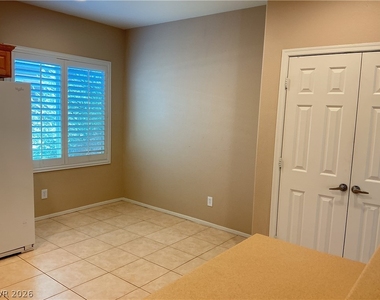 11536 Regal Rock Place - Photo Thumbnail 7