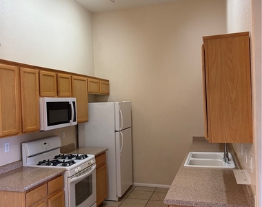 3395 Cactus Shadow Street - Photo Thumbnail 9