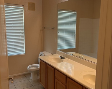 3395 Cactus Shadow Street - Photo Thumbnail 10