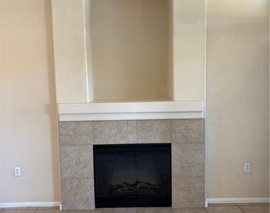 3395 Cactus Shadow Street - Photo Thumbnail 7