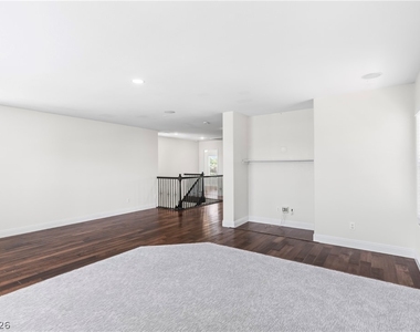 11223 Tribiani Ave Avenue - Photo Thumbnail 80