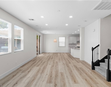 11223 Tribiani Ave Avenue - Photo Thumbnail 65