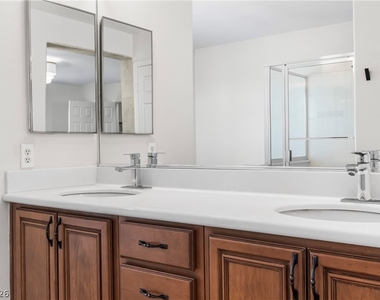 11223 Tribiani Ave Avenue - Photo Thumbnail 87