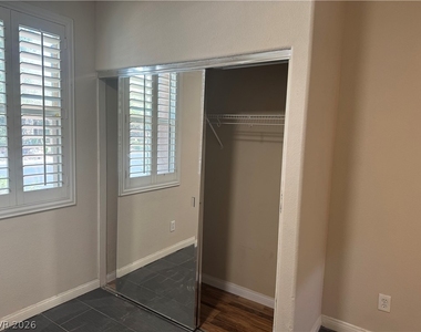 9113 Parkstone Avenue - Photo Thumbnail 9