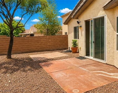 2924 Dotted Wren Avenue - Photo Thumbnail 17