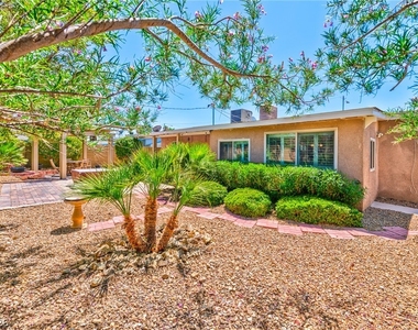1824 Saylor Way - Photo Thumbnail 17