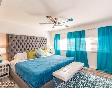 7067 Westpark Court - Photo Thumbnail 3