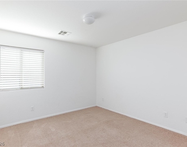7720 Vibrant Thread Court - Photo Thumbnail 16