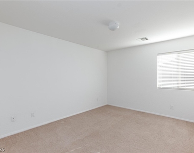 7720 Vibrant Thread Court - Photo Thumbnail 18