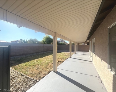 1667 Tangerine Rose Drive - Photo Thumbnail 39