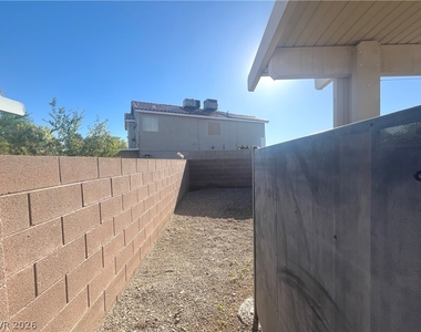 1667 Tangerine Rose Drive - Photo Thumbnail 42