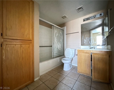8410 Eldora Avenue - Photo Thumbnail 8
