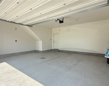 1513 Bat Hawk Street - Photo Thumbnail 30