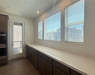 1513 Bat Hawk Street - Photo Thumbnail 8