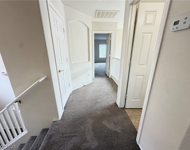 578 Poplar Leaf Street - Photo Thumbnail 18