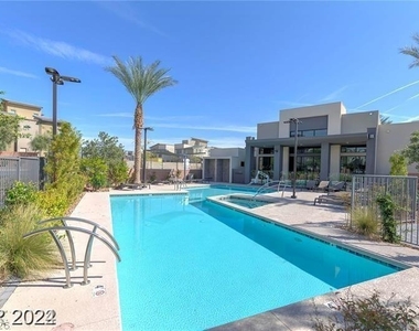 11277 Vision Peak Avenue - Photo Thumbnail 31