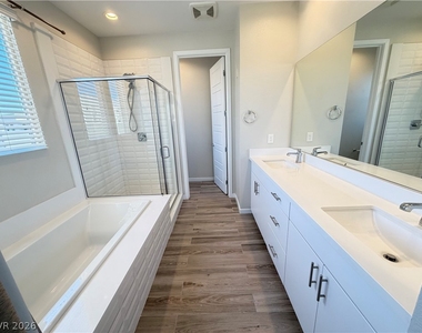 11277 Vision Peak Avenue - Photo Thumbnail 23