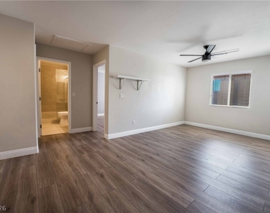 2647 Good Fellows Street - Photo Thumbnail 12