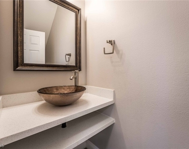 2647 Good Fellows Street - Photo Thumbnail 27