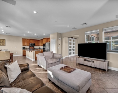 617 Apricot Rose Place - Photo Thumbnail 23