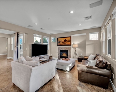 617 Apricot Rose Place - Photo Thumbnail 21