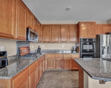 617 Apricot Rose Place - Photo Thumbnail 19