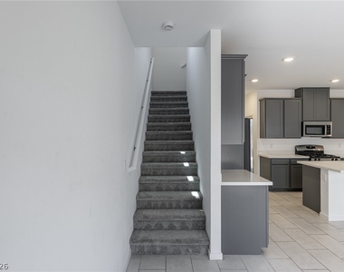 360 Great Ocean Avenue - Photo Thumbnail 24