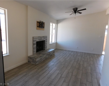 3905 Starflower Court - Photo Thumbnail 9
