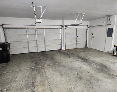 753 Maranello Street - Photo Thumbnail 31