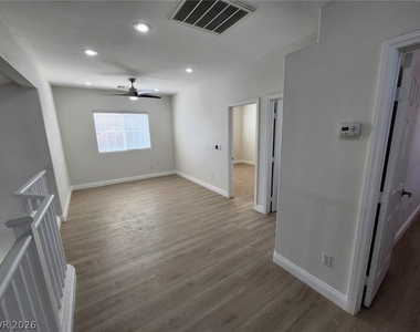 753 Maranello Street - Photo Thumbnail 18