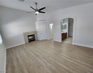 753 Maranello Street - Photo Thumbnail 11