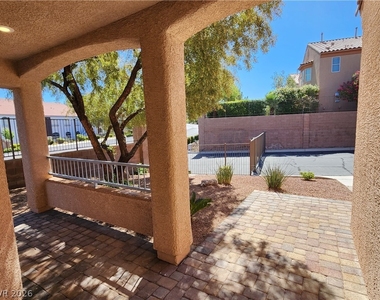 753 Maranello Street - Photo Thumbnail 2
