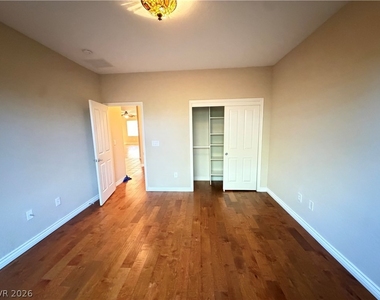 2356 Apparition Street - Photo Thumbnail 16