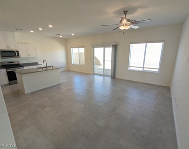 7071 Alabaster Peak Street - Photo Thumbnail 2