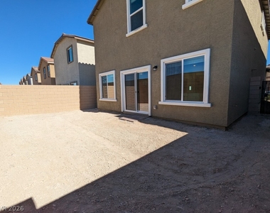 7071 Alabaster Peak Street - Photo Thumbnail 29